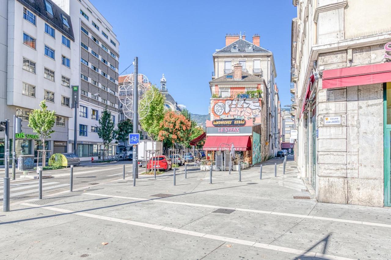 Le Petit Parfait Confort Gare Hamac Netflix Grenoble Exterior photo